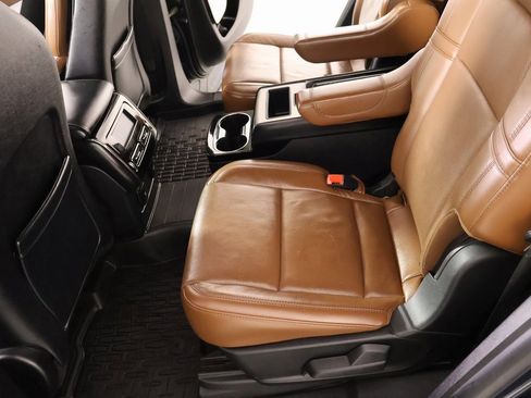 Used 2022 Lincoln Aviator Reserve w/ Equipment Group 201A image 13