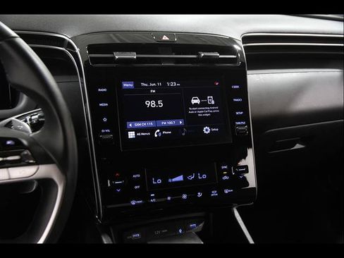 Certified 2022 Hyundai Santa Cruz SEL Premium AWD/4WD image 9