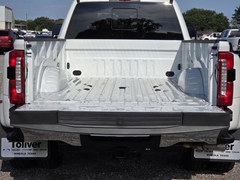 New 2026 Ford F350 Lariat w/ Lariat Premium Package AWD/4WD image 9