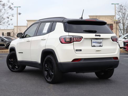 Used 2019 Jeep Compass Altitude image 3