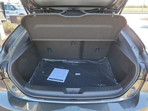 New 2026 MAZDA MAZDA3 2.5 S Hatchback w/ Premium Pkg FWD image 21