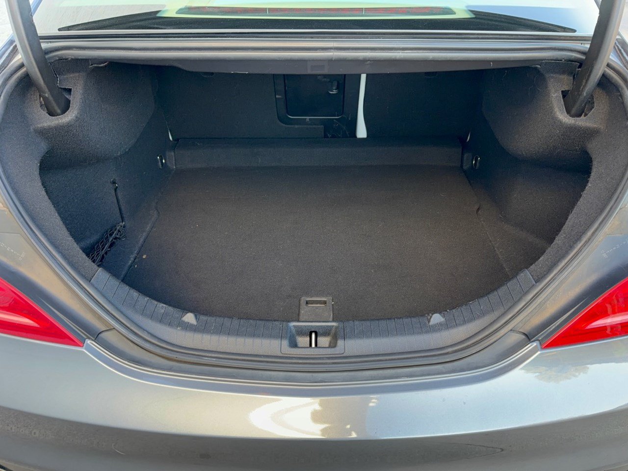 Used 2015 Mercedes-Benz CLA 250 image 28