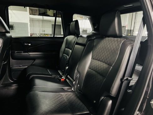 Used 2020 Honda Passport Touring image 28