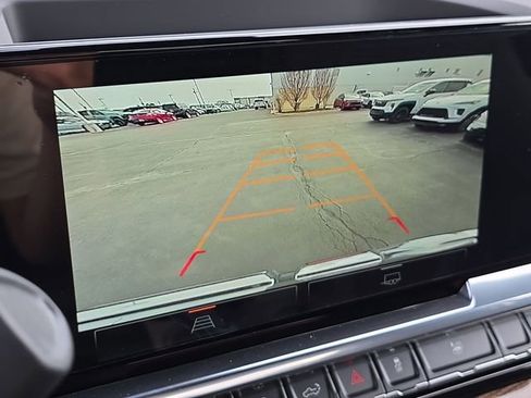 Used 2025 GMC Sierra 1500 Elevation image 15