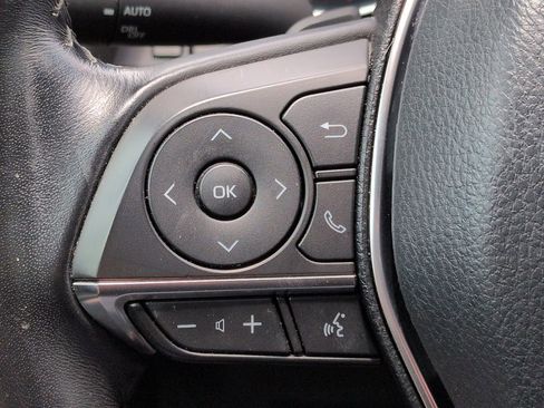 Used 2020 Toyota Camry XSE FWD image 26