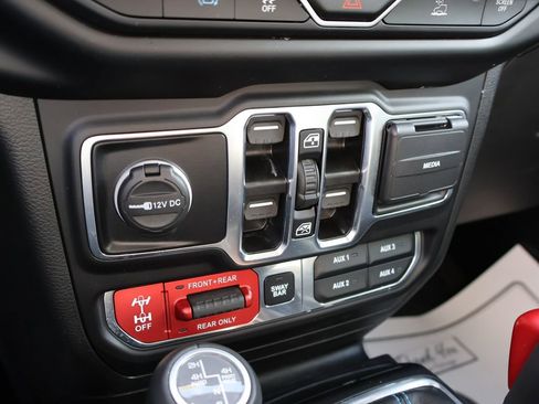 Used 2023 Jeep Wrangler Unlimited Rubicon 4xe w/ Dual Top Group image 36