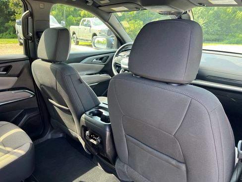 Used 2026 Chevrolet Traverse LT w/ Driver Confidence Package FWD image 14