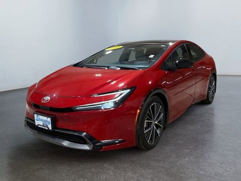 Used 2024 Toyota Prius Limited image 1