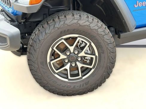 New 2026 Jeep Wrangler Unlimited Rubicon AWD/4WD image 12