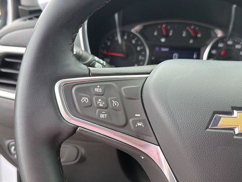 Used 2023 Chevrolet Equinox LT FWD image 20