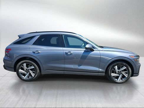 Used 2026 Genesis GV70 3.5T Sport Advanced AWD/4WD image 2