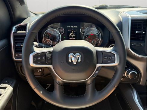 Used 2023 RAM 1500 Big Horn AWD/4WD image 24