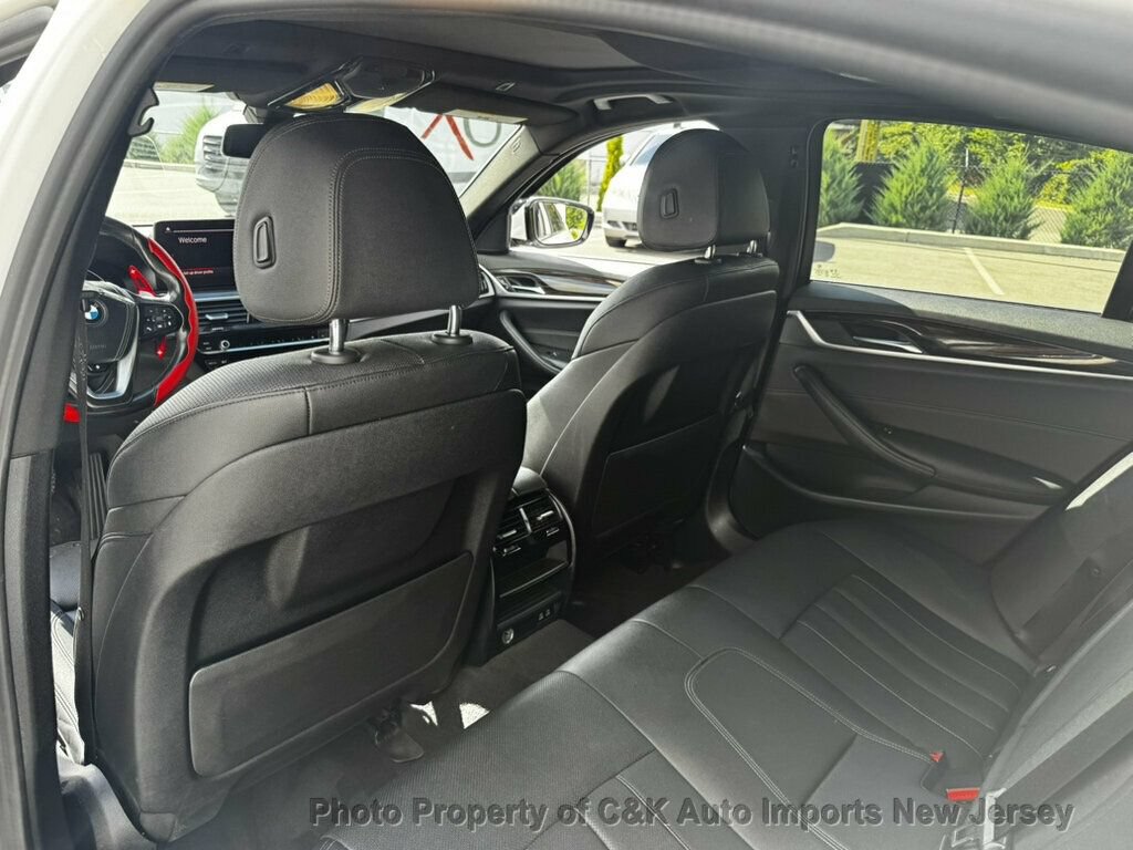 Used 2021 BMW 530i w/ Convenience Package RWD image 20