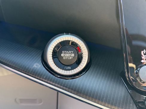 New 2026 Jeep Grand Wagoneer Summit AWD/4WD image 18