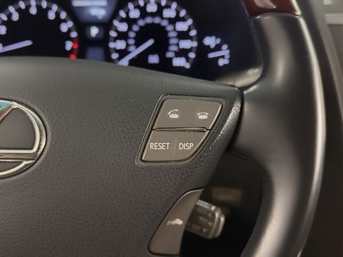 Used 2011 Lexus LS 460 L w/ Luxury Pkg RWD image 22