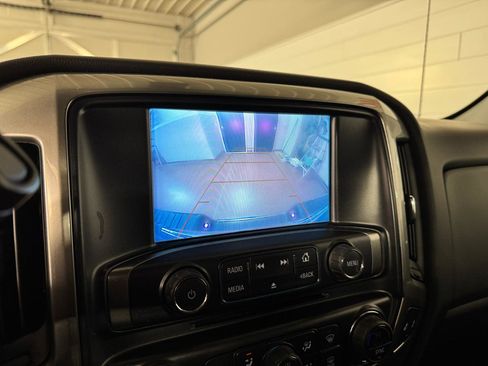 Used 2018 Chevrolet Silverado 1500 LT w/ All Star Edition image 23