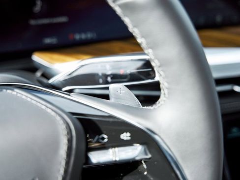 Used 2026 Cadillac Escalade Platinum Sport w/ LPO, Floor Liner Package image 66