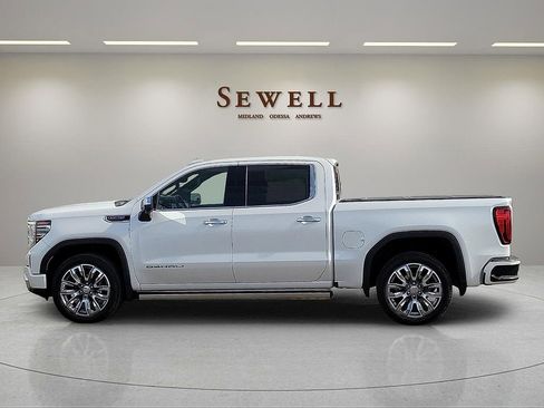 Used 2023 GMC Sierra 1500 Denali w/ Denali Reserve Package AWD/4WD image 2