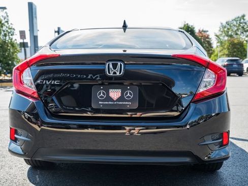 Used 2018 Honda Civic EX image 6
