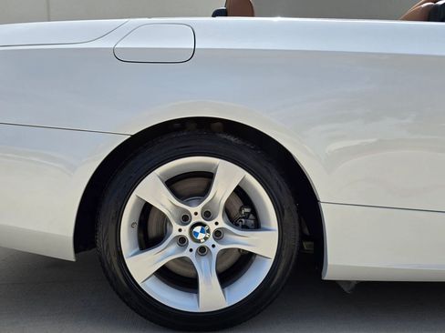 Used 2013 BMW 335i Convertible RWD image 54