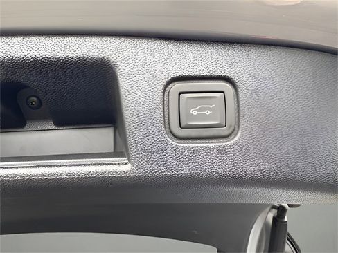 Used 2024 Chevrolet Blazer EV RS image 5