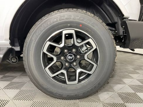 New 2026 Ford Bronco Outer Banks AWD/4WD image 10