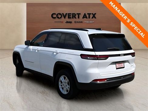 New 2025 Jeep Grand Cherokee Laredo w/ Trailer Tow Package image 3