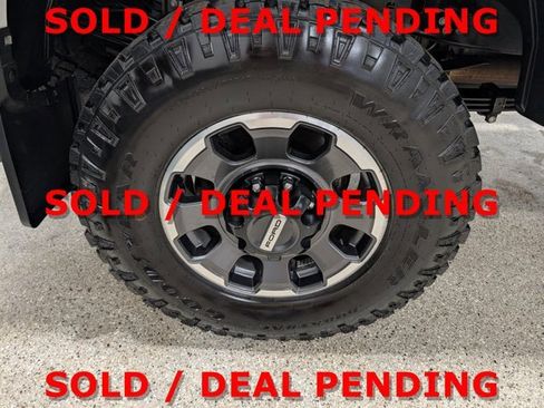 Used 2024 Ford F250 Platinum w/ Tremor Off-Road Package image 15