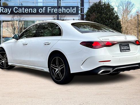 New 2026 Mercedes-Benz E 350 4MATIC Sedan image 3