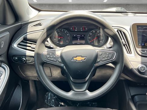 Used 2024 Chevrolet Malibu LS FWD image 21
