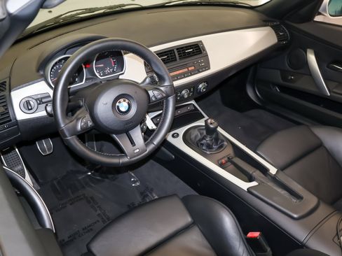 Used 2006 BMW M Roadster RWD image 20