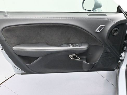 Used 2022 Dodge Challenger SRT Hellcat Redeye image 10