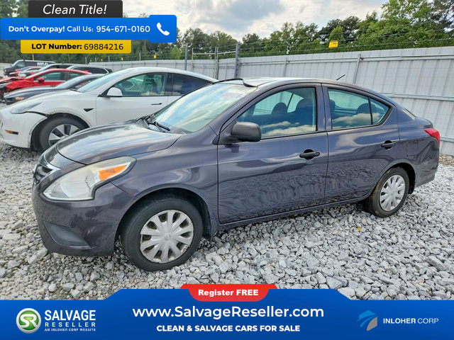 Used 2015 Nissan Versa S FWD image 1
