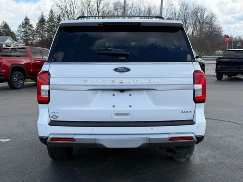 Used 2024 Ford Expedition Max XLT AWD/4WD image 7