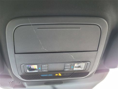 New 2026 Ford Explorer ST-Line w/ ST-Line Street Pack image 18