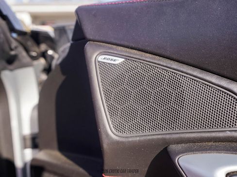 Used 2015 Chevrolet Corvette Z06 w/ 3LZ Preferred Equipment Group image 57