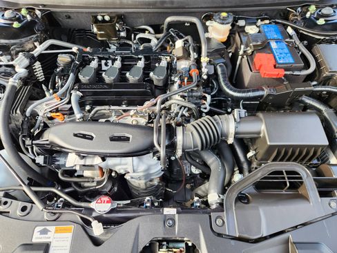 Used 2023 Honda Accord LX image 17