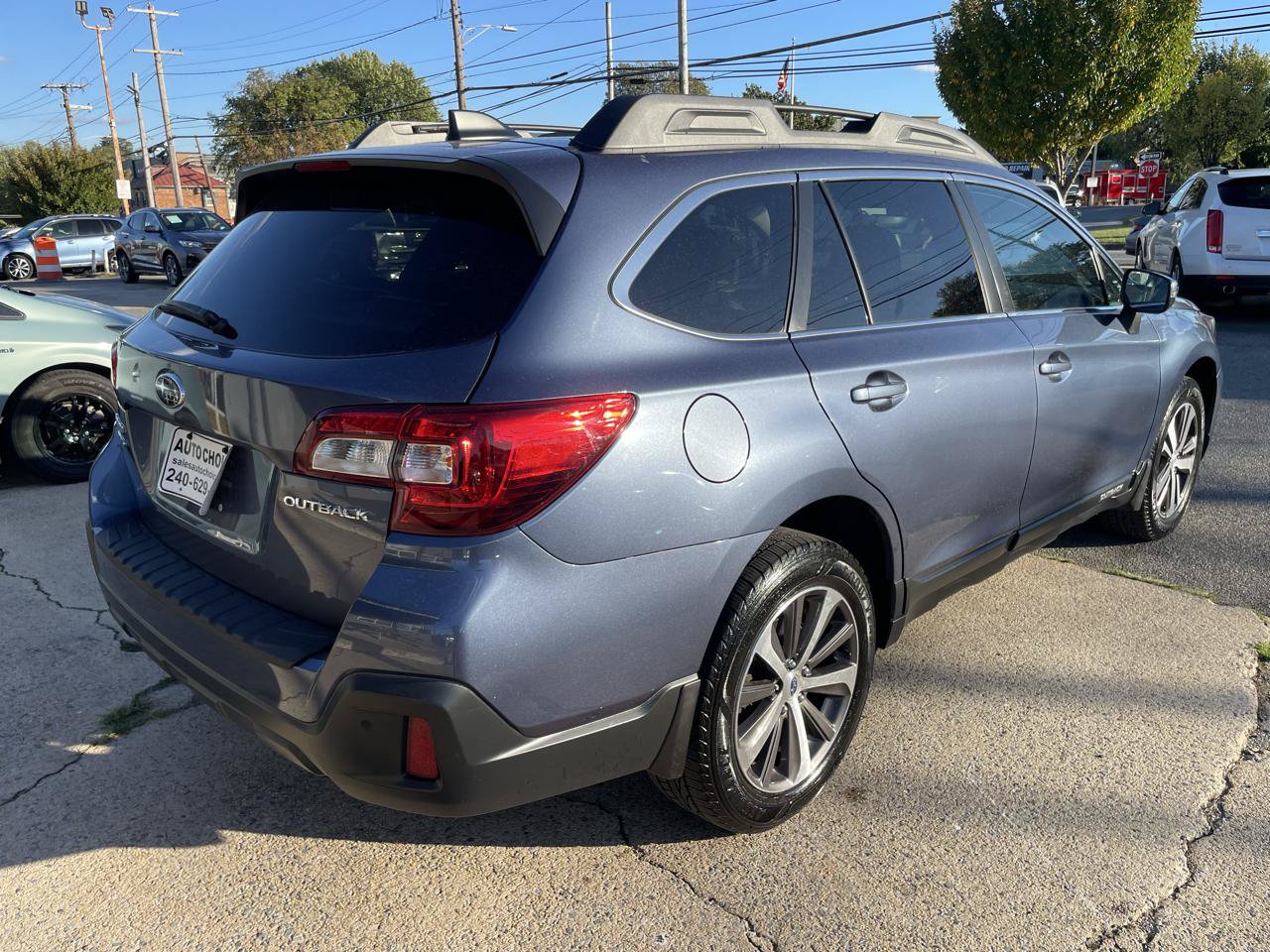 Used 2018 Subaru Outback 2.5i Limited AWD/4WD image 17