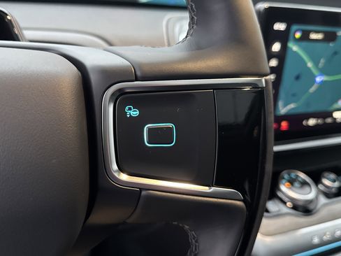 New 2025 Ford Expedition Platinum w/ Driver's Package image 33