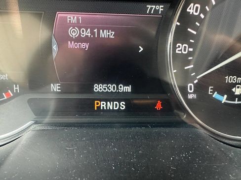 Used 2017 Lincoln MKZ Reserve FWD image 18