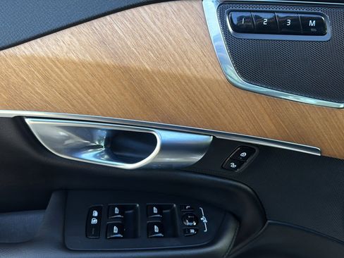 Used 2023 Volvo XC90 B6 Plus w/ Protection Package image 17