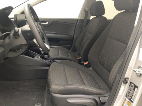 Used 2022 Kia Rio LX FWD image 17