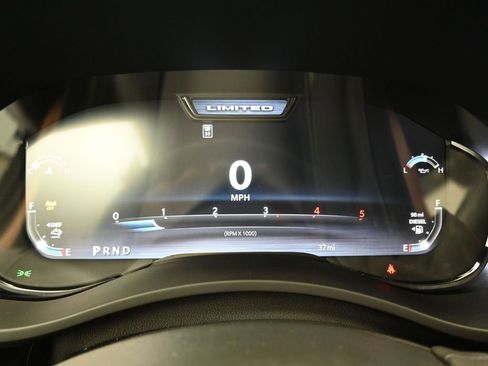 New 2025 RAM 3500 Limited image 19