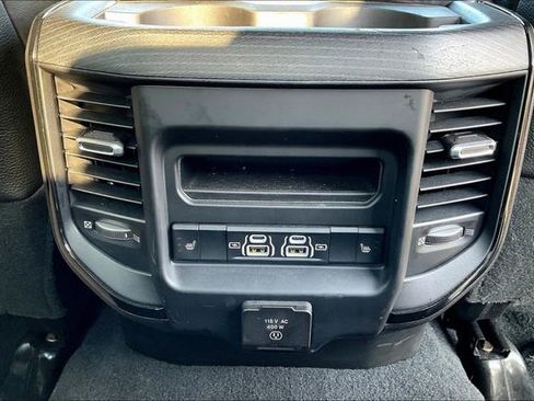 Used 2023 RAM 2500 Limited image 34