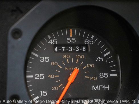 Used 1986 Ford Mustang LX image 19