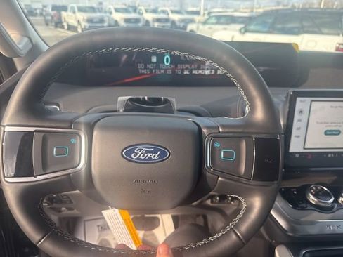 New 2026 Ford Expedition Platinum w/ Driver's Package image 30