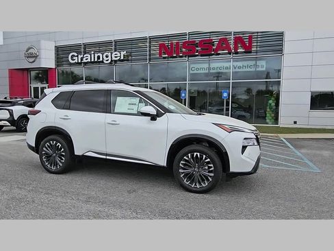 New 2026 Nissan Rogue Platinum w/ Platinum Premium Package AWD/4WD image 36