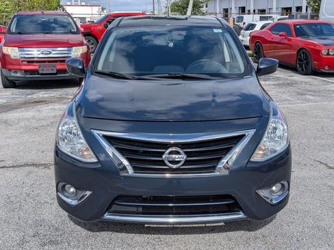 Used 2017 Nissan Versa SV w/ SV Special Edition Package image 2