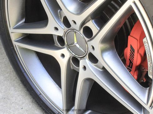 Used 2013 Mercedes-Benz C 63 AMG Sedan image 48