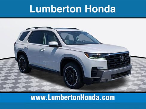 New 2026 Honda Pilot Touring image 1